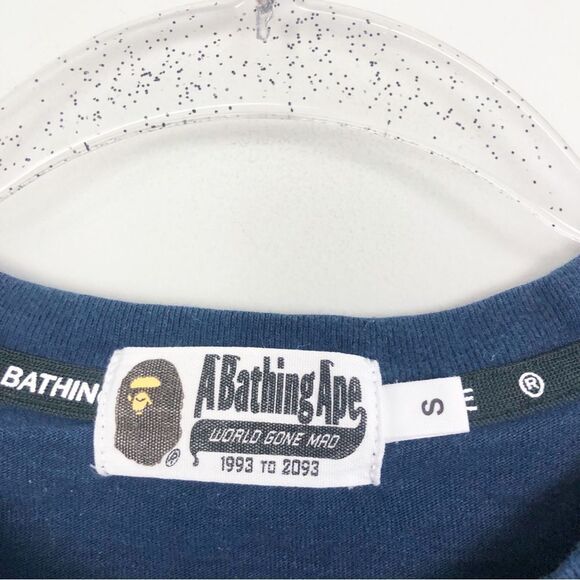 A BATHING APE | Two Tone Blue Dip Dye Ombré Bape Graphic Tee Men’s Size Small - Picture 5 of 8